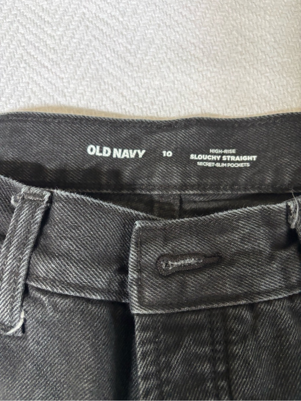 Old Navy High-Rise Slouchy Straight Jeans - Charcoal